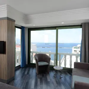 Hotel Marla, Esmirna